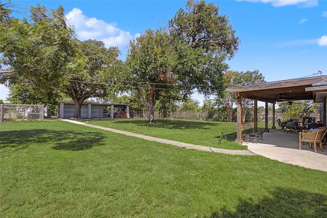 7921 White Settlement Road, White Settlement, TX 76108