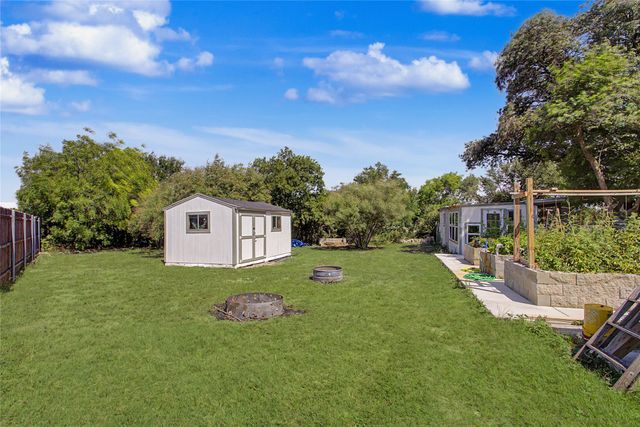 7921 White Settlement Road, White Settlement, TX 76108