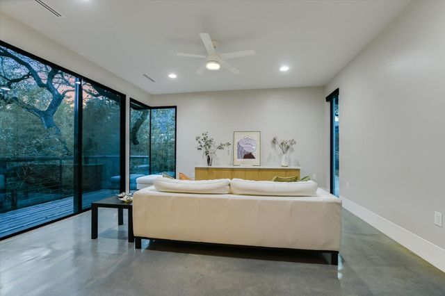 1325 Bonham TER A, Austin, TX 78704