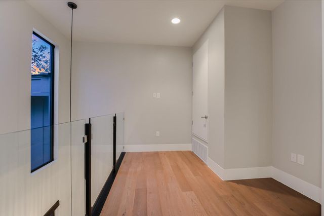 1325 Bonham TER A, Austin, TX 78704