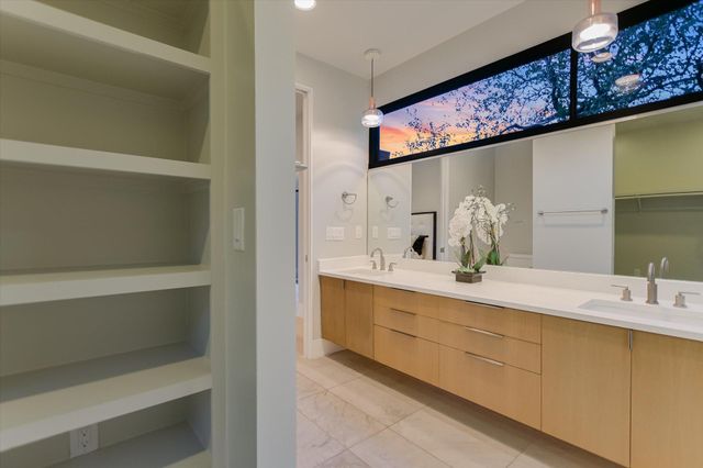 1325 Bonham TER A, Austin, TX 78704