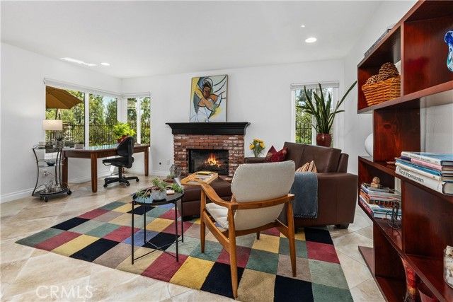 7238 Woodvale Court, West Hills (los Angeles), CA 91307