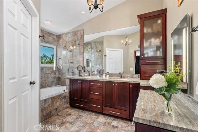 7238 Woodvale Court, West Hills (los Angeles), CA 91307