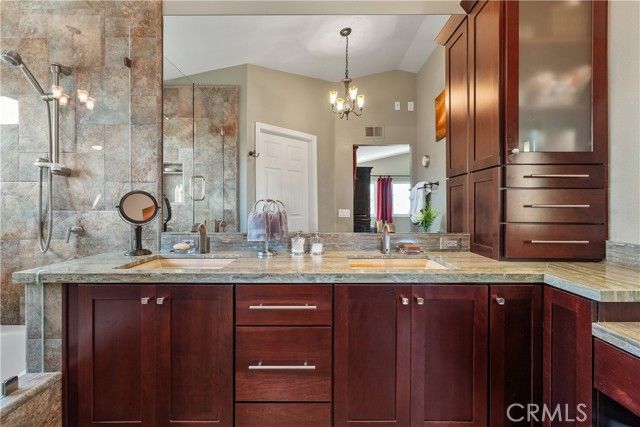 7238 Woodvale Court, West Hills (los Angeles), CA 91307