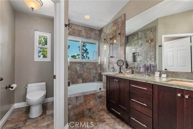 7238 Woodvale Court, West Hills (los Angeles), CA 91307