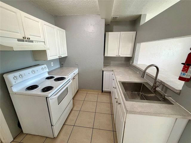 827 PARIS AVENUE S Apt A, St Petersburg, FL 33701