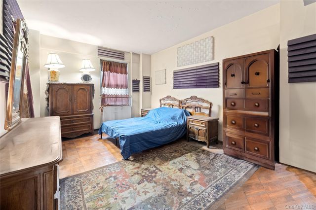 7 Fordham Hill Oval 2E, Bronx, NY 10468