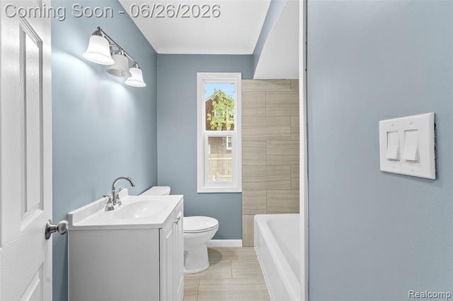 8310 Whitcomb Street, Detroit, MI 48228