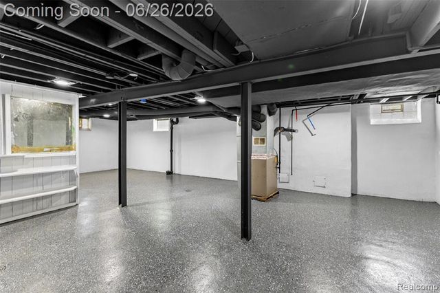 8310 Whitcomb Street, Detroit, MI 48228