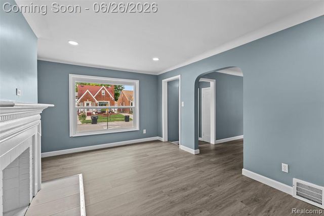8310 Whitcomb Street, Detroit, MI 48228