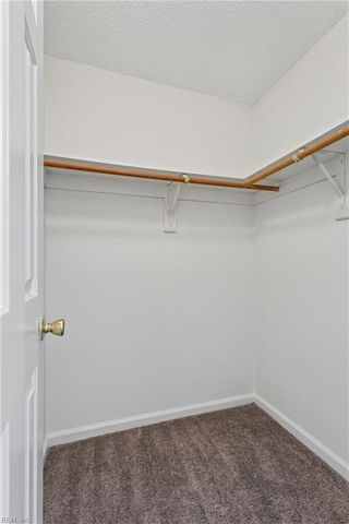 541 Pineland Cir Apt 201, Newport News, VA 23608