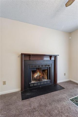 541 Pineland Cir Apt 201, Newport News, VA 23608