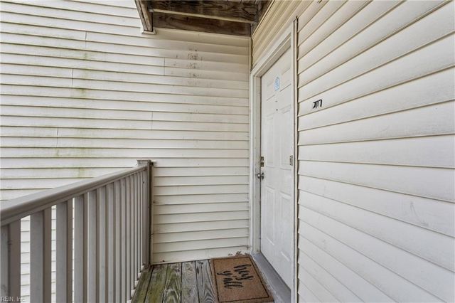 541 Pineland Cir Apt 201, Newport News, VA 23608