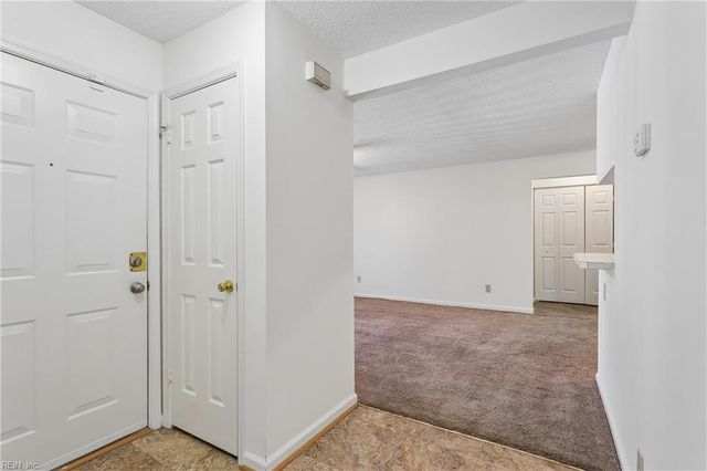 541 Pineland Cir Apt 201, Newport News, VA 23608