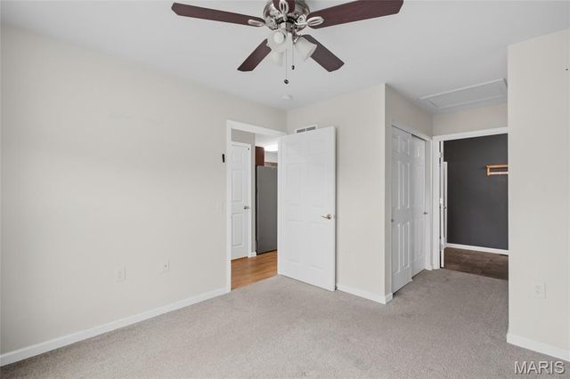 9933 Linn Avenue, St Louis, MO 63125