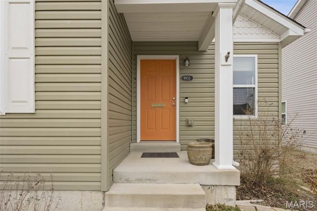 9933 Linn Avenue, St Louis, MO 63125