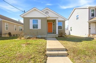 9933 Linn Avenue, St Louis, MO 63125