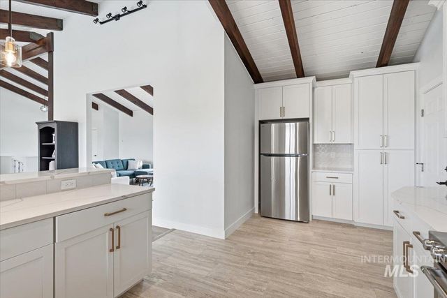 8520 Elkhorn Ln, Nampa, ID 83686