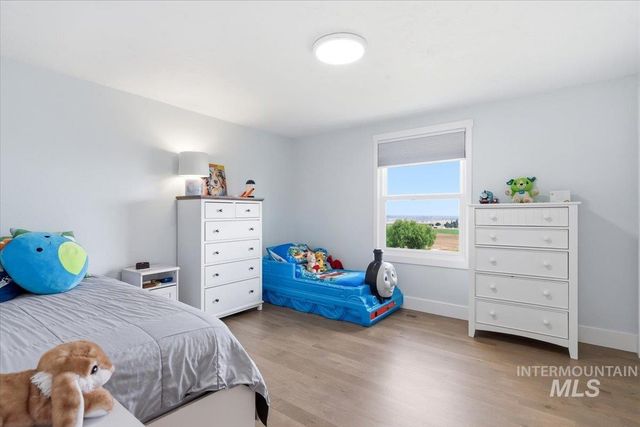 8520 Elkhorn Ln, Nampa, ID 83686