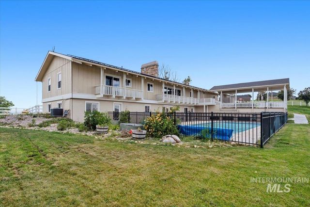 8520 Elkhorn Ln, Nampa, ID 83686