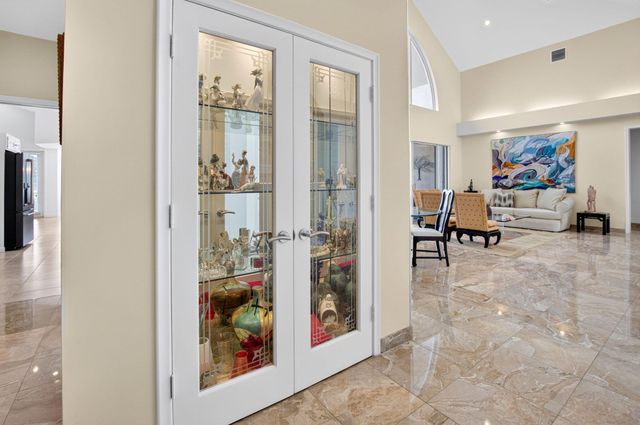 10192 Shireoaks Lane, Boca Raton, FL 33498