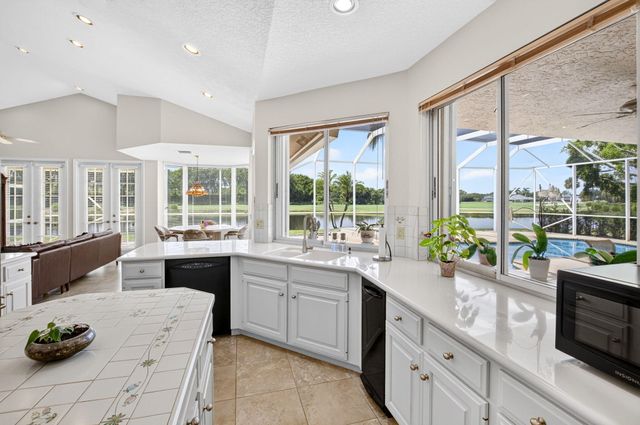10192 Shireoaks Lane, Boca Raton, FL 33498