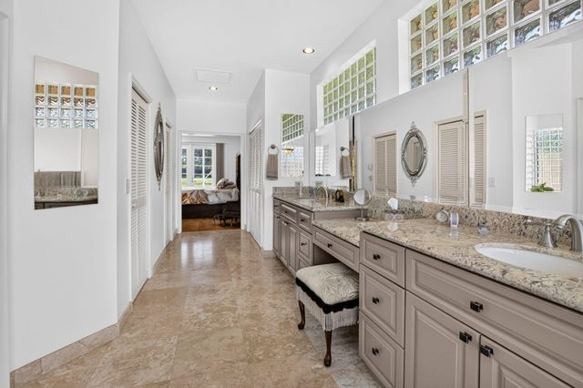 10192 Shireoaks Lane, Boca Raton, FL 33498