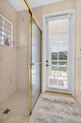 10192 Shireoaks Lane, Boca Raton, FL 33498
