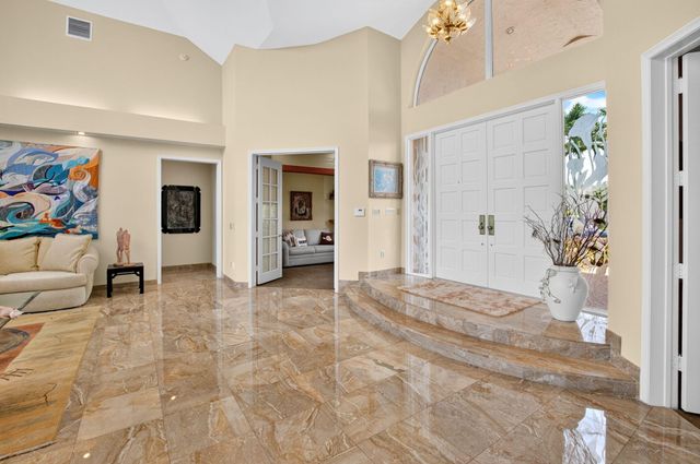 10192 Shireoaks Lane, Boca Raton, FL 33498