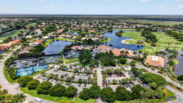10192 Shireoaks Lane, Boca Raton, FL 33498
