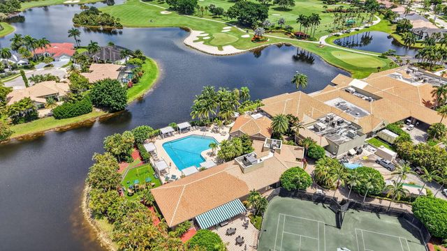 10192 Shireoaks Lane, Boca Raton, FL 33498