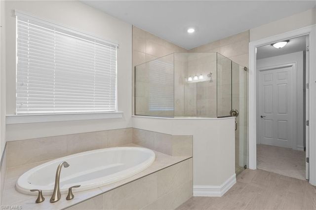 428 Polihale WAY, Naples, FL 34114