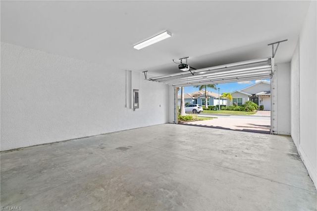 428 Polihale WAY, Naples, FL 34114