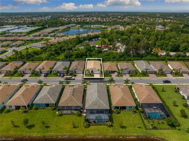 428 Polihale WAY, Naples, FL 34114