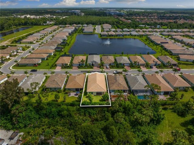 428 Polihale WAY, Naples, FL 34114