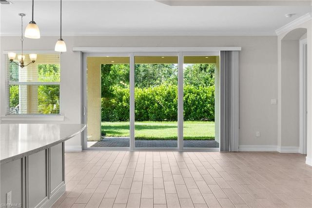 428 Polihale WAY, Naples, FL 34114