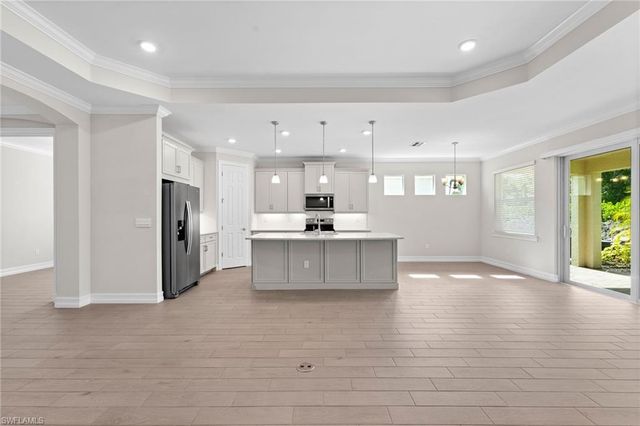 428 Polihale WAY, Naples, FL 34114