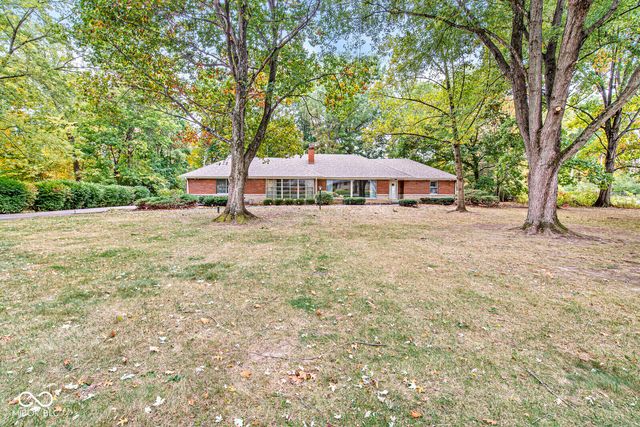 69 Highland Manor Court S, Indianapolis, IN 46228