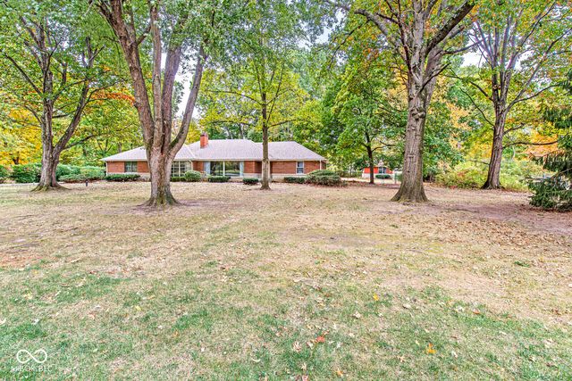 69 Highland Manor Court S, Indianapolis, IN 46228