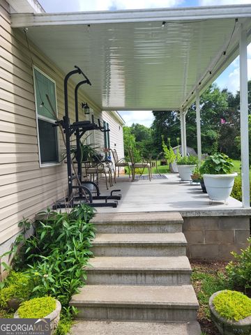 1902 35th Avenue SW, Lanett, AL 36863