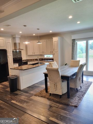 1902 35th Avenue SW, Lanett, AL 36863