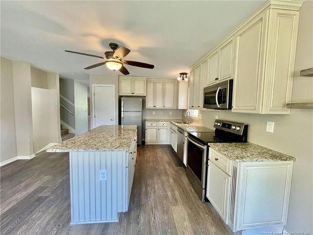 5651 Dodge Drive, Fayetteville, NC 28303