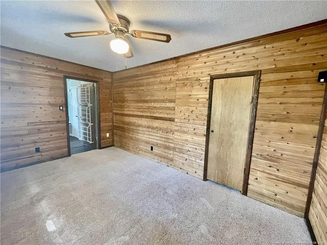 5651 Dodge Drive, Fayetteville, NC 28303