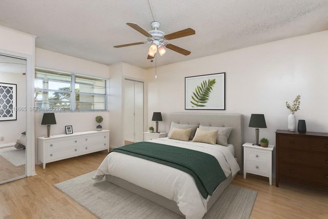 7887 Golf Cir Dr 106, Margate, FL 33063