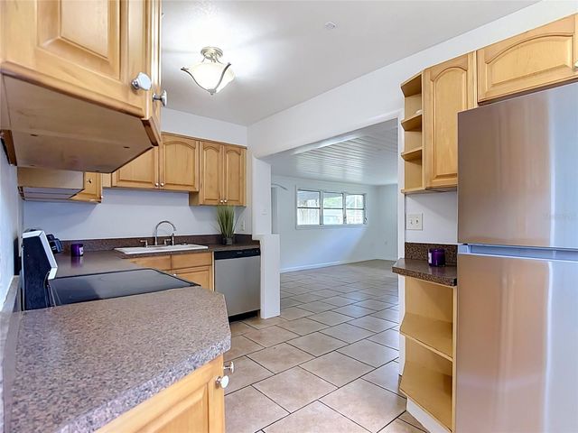 1025 S CENTRAL AVENUE, Lakeland, FL 33815