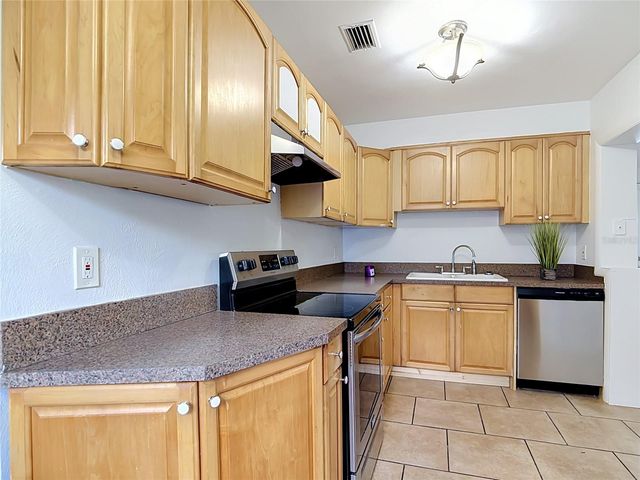 1025 S CENTRAL AVENUE, Lakeland, FL 33815