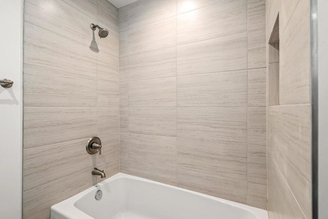 912 N Cam Condor, Palm Springs, CA 92262