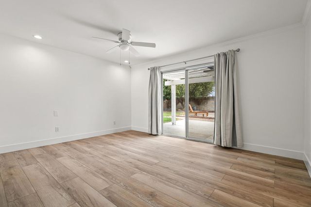 912 N Cam Condor, Palm Springs, CA 92262