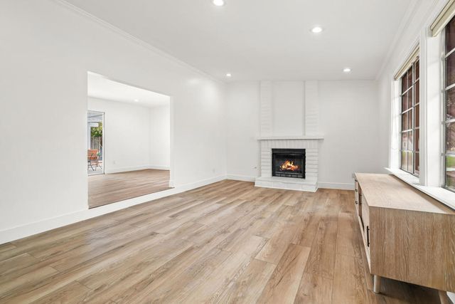 912 N Cam Condor, Palm Springs, CA 92262