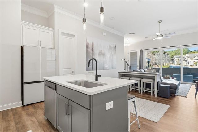 611 Stickley Oak Way, Woodstock, GA 30189